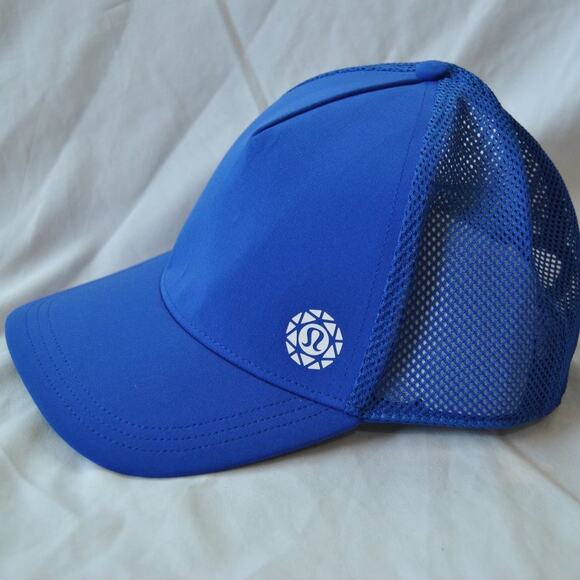 Lululemon Limited Edition Medium/Large Blue Snap Back Hat (NEW) - Picture 3 of 8